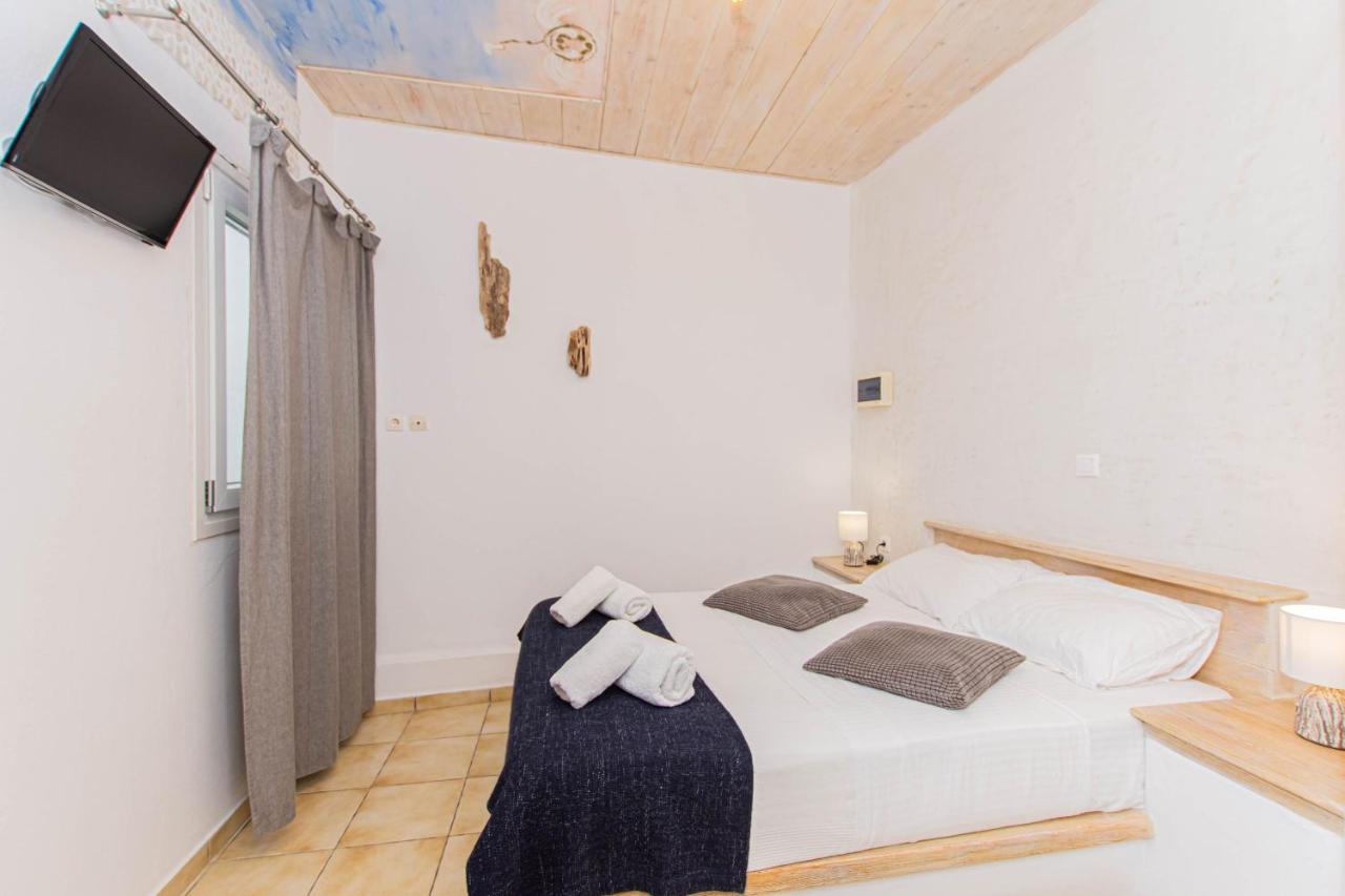 Peristeronas Village Klouvas エクステリア 写真