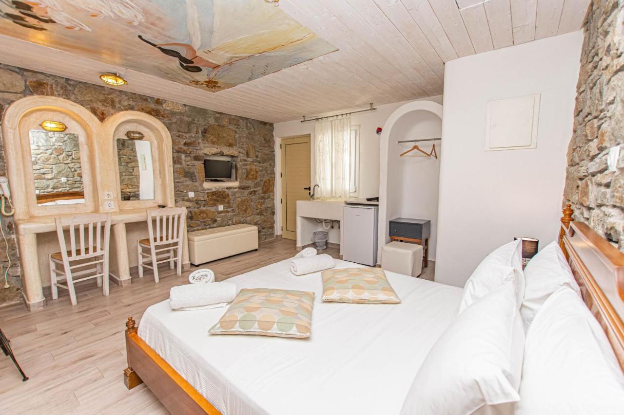Peristeronas Village Klouvas エクステリア 写真