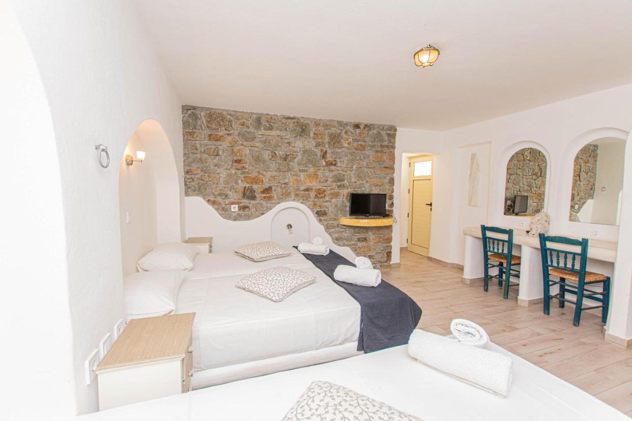 Peristeronas Village Klouvas エクステリア 写真