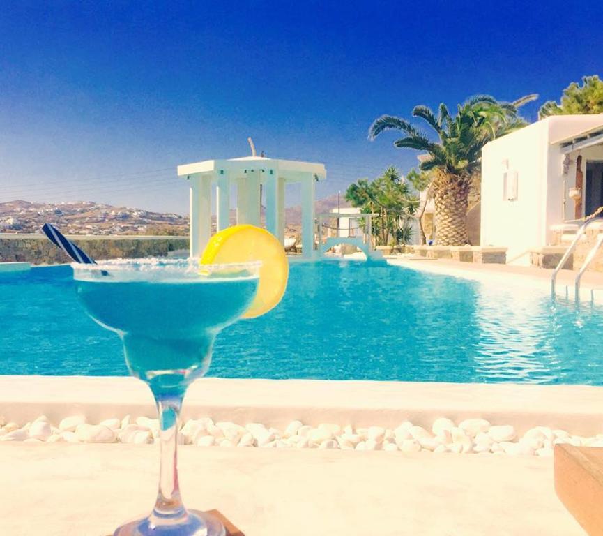 Peristeronas Village Klouvas エクステリア 写真