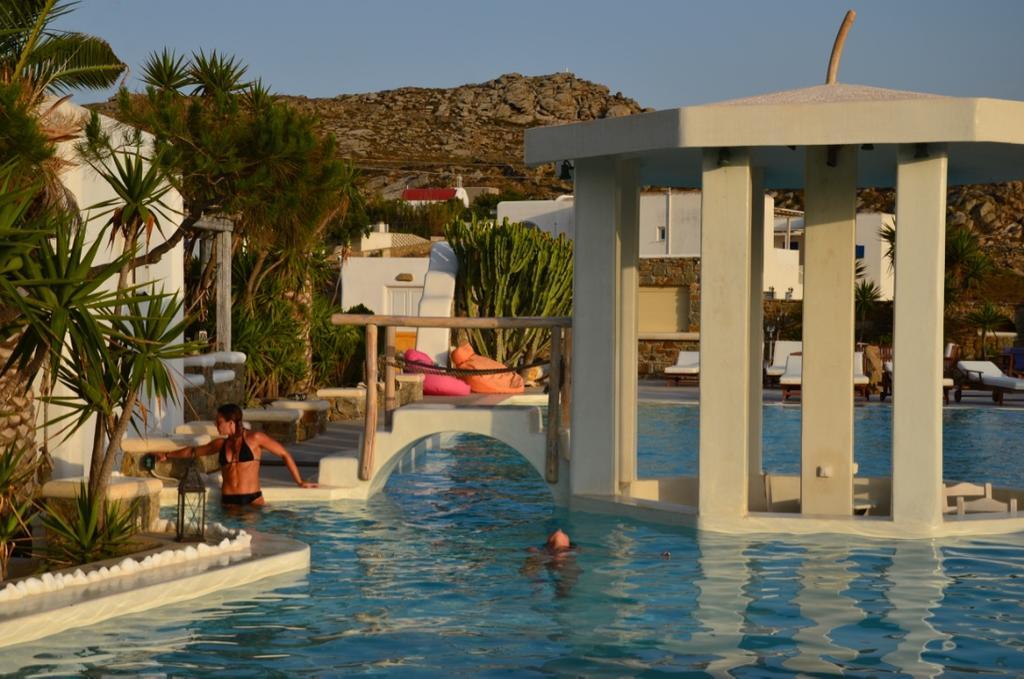Peristeronas Village Klouvas エクステリア 写真